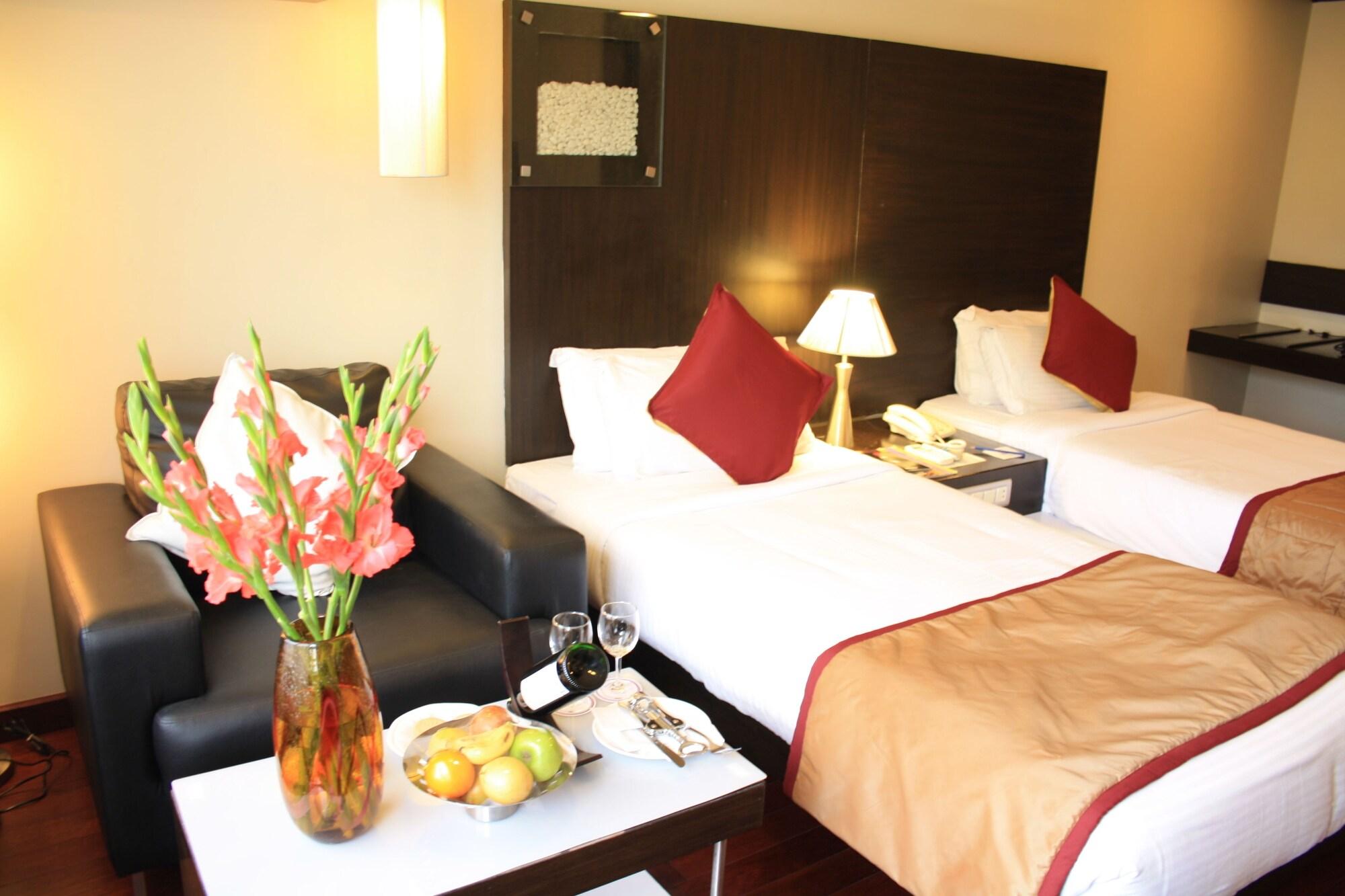37Th Crescent Hotel Bengaluru Luaran gambar