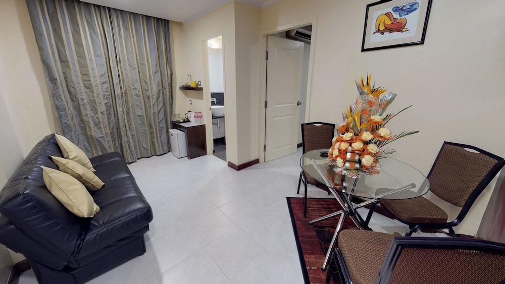 37Th Crescent Hotel Bengaluru Luaran gambar