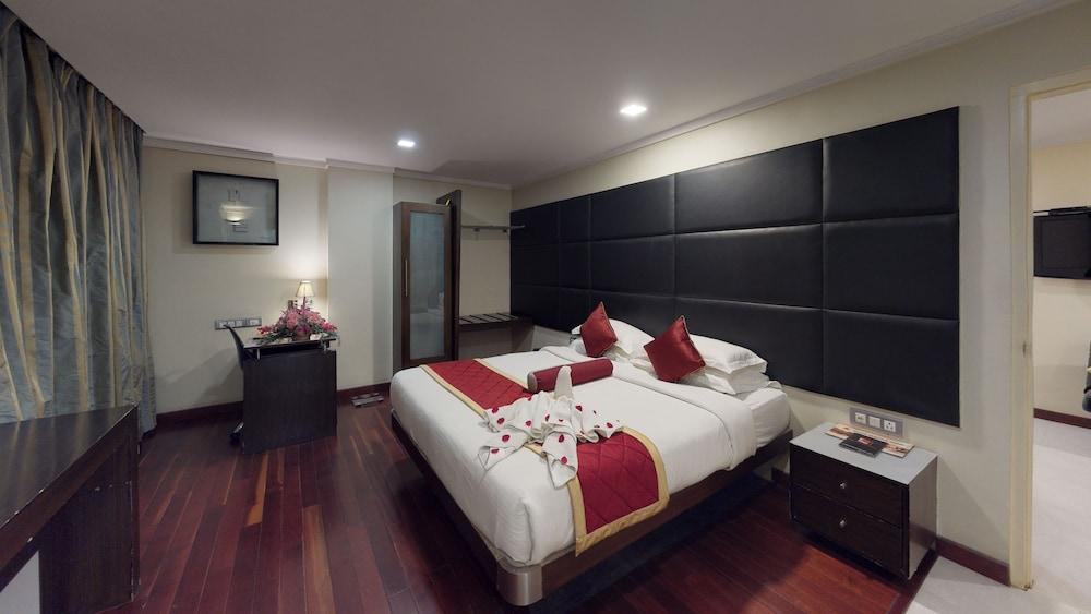37Th Crescent Hotel Bengaluru Luaran gambar
