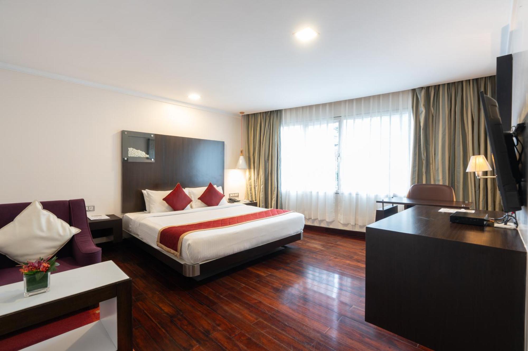 37Th Crescent Hotel Bengaluru Luaran gambar